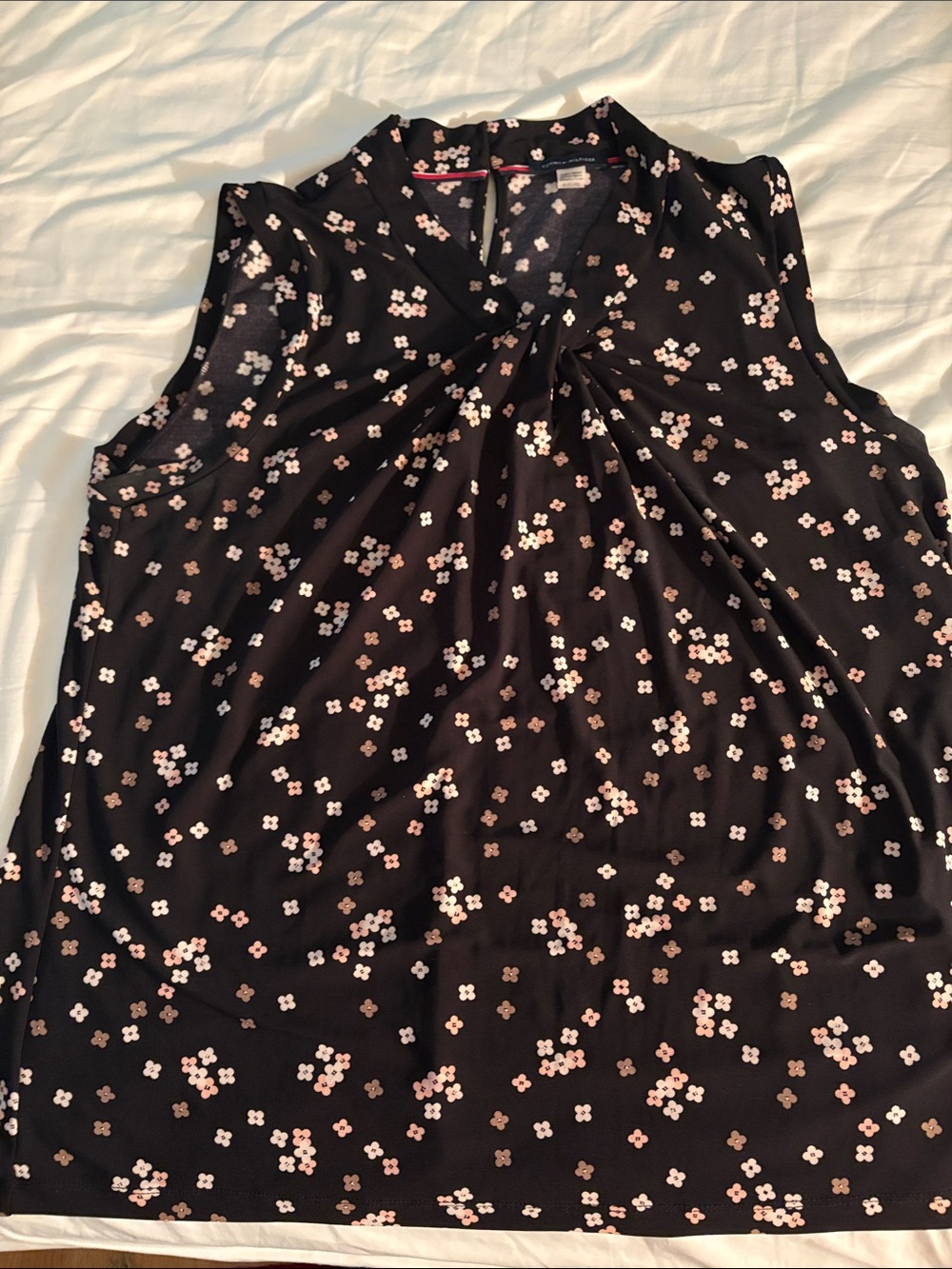 Tommy Hilfiger Black Sleeveless Floral Tie-Neck Camisole